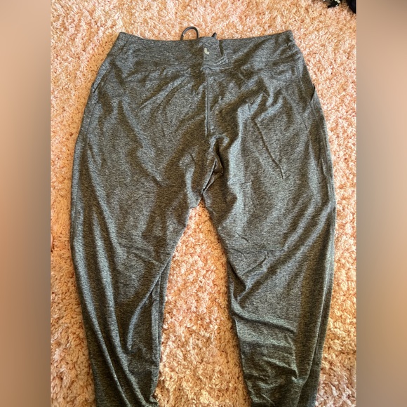 Lole joggers - Picture 2 of 2